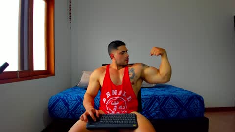 Snapshot of frankfoxx chatting on February 8, 2025, 7:38 pm Frank Fox online show from February 8, 2025, 7:38 pm