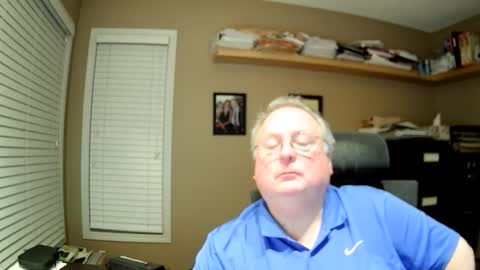 Snapshot of frankie6207 chatting on November 10, 2025, 7:29 am frankie6207 online show from November 10, 2025, 7:29 am