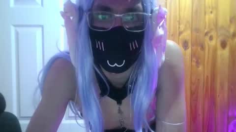 Snapshot of frankie_boygirl chatting on March 15, 2026, 2:28 am Frankie online show from March 15, 2026, 2:28 am