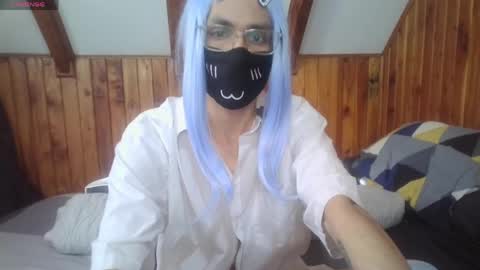 Snapshot of frankie_boygirl chatting on May 1, 2026, 7:07 pm Frankie online show from May 1, 2026, 7:07 pm