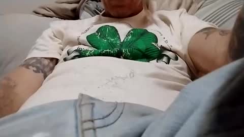 Blue eyed tatted Daddy online show from October 28, 2025, 7:56 am