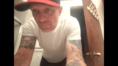 Famous Blue Eyes online show from April 18, 2026, 9:35 am