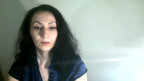 frankieteasing online show from December 21, 2024, 2:09 am