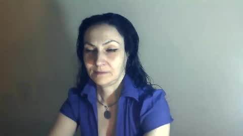 frankieteasing online show from April 20, 2026, 8:32 pm