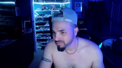 frankievw9 online show from October 20, 2025, 6:03 am