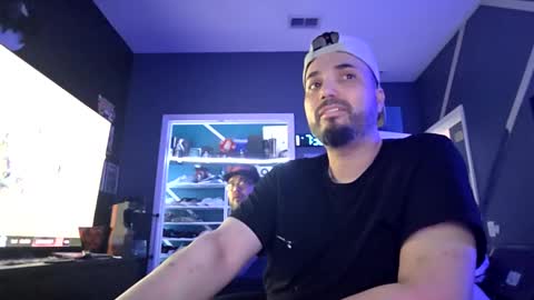 frankievw9 online show from October 20, 2025, 11:38 pm
