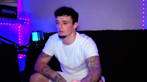 Snapshot of frankoafterdark chatting on November 5, 2025, 1:38 am Franco online show from November 5, 2025, 1:38 am