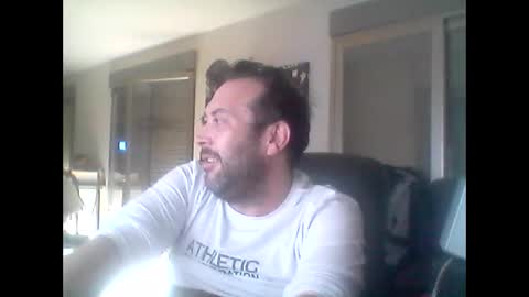 Snapshot of frankonde chatting on May 1, 2026, 6:01 pm Frankonde online show from May 1, 2026, 6:01 pm