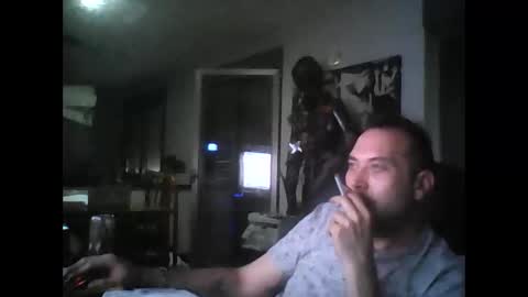 Snapshot of frankonde chatting on May 12, 2026, 6:43 am Frankonde online show from May 12, 2026, 6:43 am