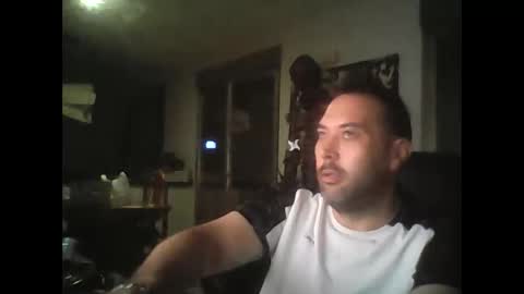 Snapshot of frankonde chatting on May 16, 2026, 7:34 pm Frankonde online show from May 16, 2026, 7:34 pm