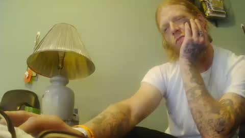 frankoze80 online show from October 12, 2025, 1:21 pm