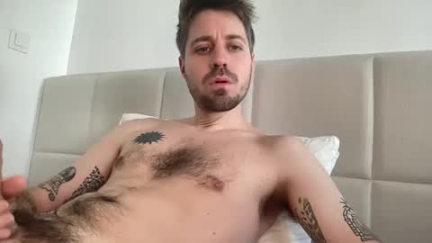 Snapshot of frankybiiig chatting on March 2, 2025, 12:11 pm thegoodandbiiig online show from March 2, 2025, 12:11 pm