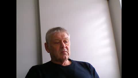 frannkboy61 online show from April 2, 2026, 12:03 pm