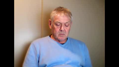 Snapshot of frannkboy61 chatting on April 9, 2026, 6:35 pm frannkboy61 online show from April 9, 2026, 6:35 pm