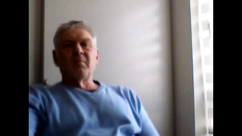 Snapshot of frannkboy61 chatting on April 12, 2026, 3:17 pm frannkboy61 online show from April 12, 2026, 3:17 pm
