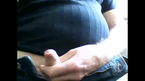 Snapshot of frannkboy61 chatting on April 27, 2026, 10:57 am frannkboy61 online show from April 27, 2026, 10:57 am