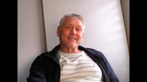 Snapshot of frannkboy61 chatting on May 3, 2026, 4:46 pm frannkboy61 online show from May 3, 2026, 4:46 pm