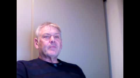 Snapshot of frannkboy61 chatting on May 9, 2026, 10:04 pm frannkboy61 online show from May 9, 2026, 10:04 pm