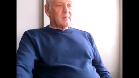 Snapshot of frannkboy61 chatting on May 20, 2026, 1:39 pm frannkboy61 online show from May 20, 2026, 1:39 pm