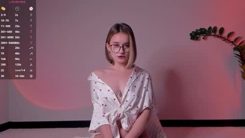 Frann online show from December 3, 2025, 5:55 pm