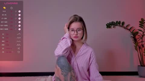 Frann online show from December 21, 2025, 5:53 pm