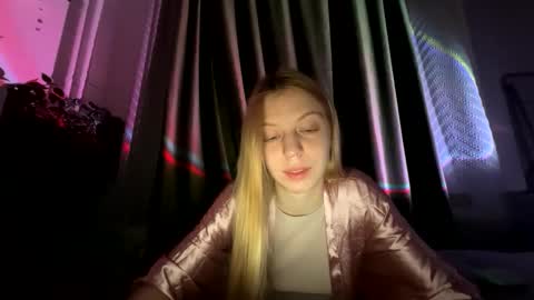 Snapshot of franny_fresh chatting on March 2, 2026, 7:21 pm franny_fresh online show from March 2, 2026, 7:21 pm