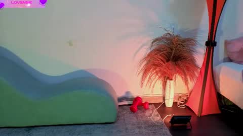 Snapshot of fransheskarossi_ chatting on June 11, 2026, 11:30 am Fransheska online show from June 11, 2026, 11:30 am