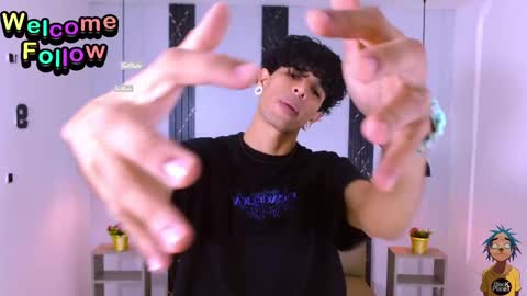 Snapshot of franvill_trato chatting on September 19, 2025, 7:58 pm Franvill trato online show from September 19, 2025, 7:58 pm