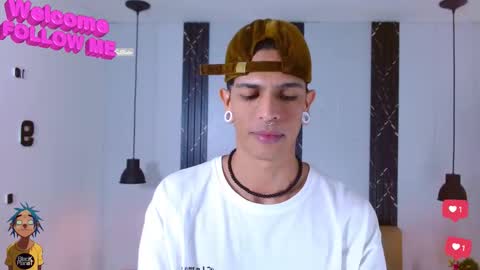 Snapshot of franvill_trato chatting on October 14, 2025, 7:03 pm Franvill trato online show from October 14, 2025, 7:03 pm