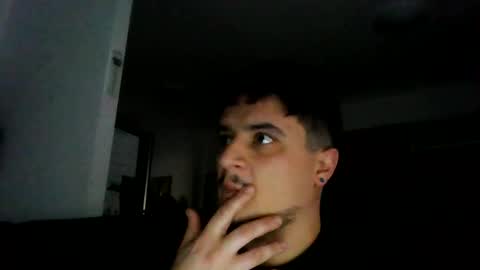 Snapshot of fraromeo2 chatting on February 18, 2026, 7:37 am fraromeo2 online show from February 18, 2026, 7:37 am