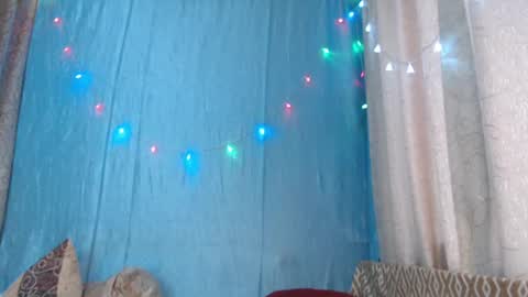 frau_becky online show from February 15, 2025, 10:44 am