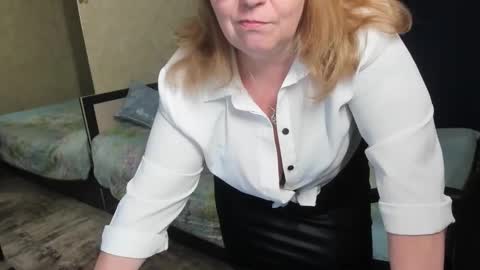 Snapshot of fraumartha chatting on February 28, 2026, 1:01 pm FrauMartha online show from February 28, 2026, 1:01 pm