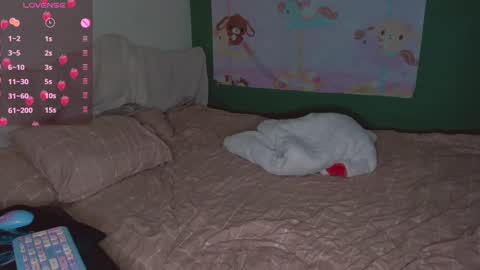 Snapshot of freakcute_friends chatting on February 25, 2025, 4:10 pm Alice online show from February 25, 2025, 4:10 pm