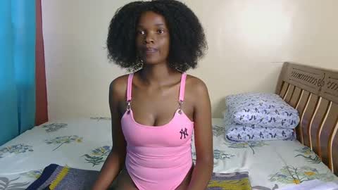 Snapshot of freakky_nessa chatting on January 3, 2025, 12:41 pm Nessa-Independent model online show from January 3, 2025, 12:41 pm