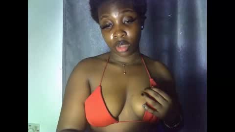 Snapshot of freaky_brula chatting on February 12, 2026, 9:37 am freaky brula online show from February 12, 2026, 9:37 am