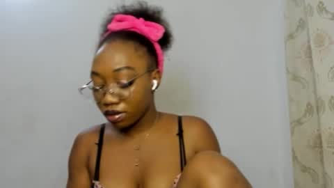 Freaky ebonygirl online show from September 24, 2025, 7:12 am