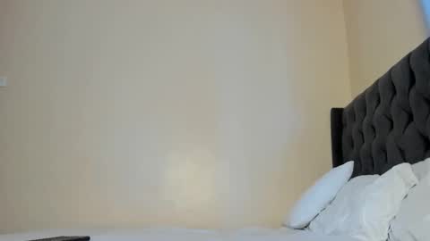 Snapshot of freaky_maria chatting on December 4, 2024, 10:13 am Maria online show from December 4, 2024, 10:13 am