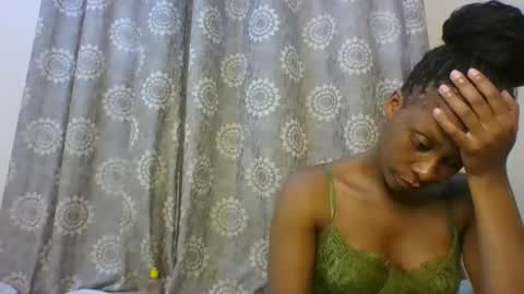 Freakies online show from November 24, 2025, 6:02 am