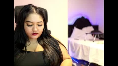 FreakyLiz online show from April 22, 2026, 12:24 am