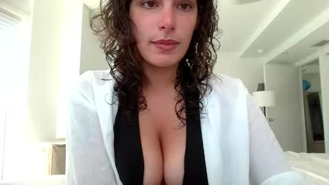 Snapshot of freckledeer chatting on March 23, 2026, 3:49 pm freckledeer online show from March 23, 2026, 3:49 pm