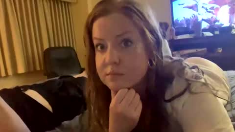 Snapshot of freckledfreaks chatting on February 21, 2025, 4:40 am Me Myself Irene online show from February 21, 2025, 4:40 am