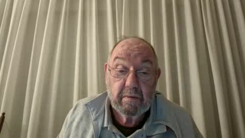 Snapshot of fredaldavid chatting on January 4, 2025, 5:05 pm David Fredal online show from January 4, 2025, 5:05 pm