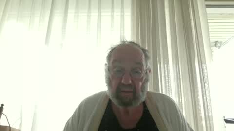 Snapshot of fredaldavid chatting on November 15, 2025, 9:39 am David Fredal online show from November 15, 2025, 9:39 am