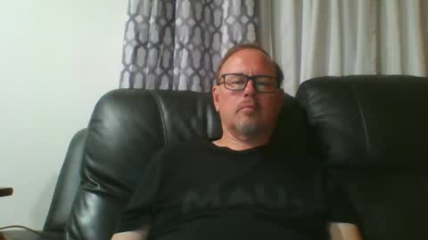 Just  Fred online show from April 14, 2026, 6:08 am