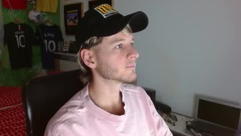 Frederick Perin online show from January 14, 2026, 2:01 pm