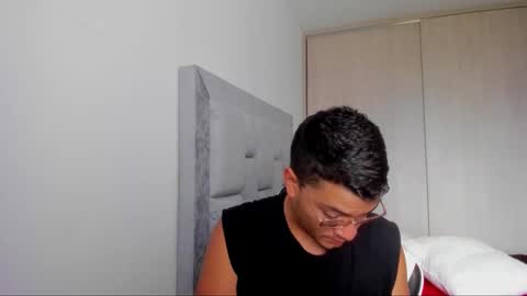 Snapshot of fredericsloan chatting on February 17, 2026, 6:36 pm Frederic Sloan online show from February 17, 2026, 6:36 pm