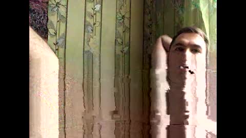 Snapshot of fredi_sweet chatting on October 28, 2025, 7:12 am Fredi online show from October 28, 2025, 7:12 am