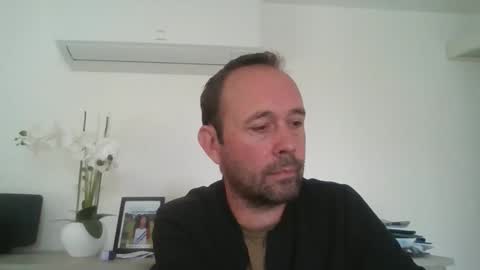 fredodu41 online show from October 3, 2025, 1:08 pm