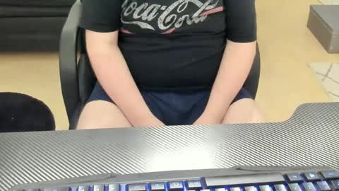 Snapshot of fredrik386959 chatting on January 20, 2025, 6:43 pm Fredrik online show from January 20, 2025, 6:43 pm