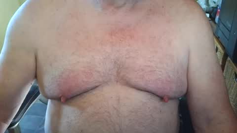 free_amos online show from July 25, 2026, 1:04 am